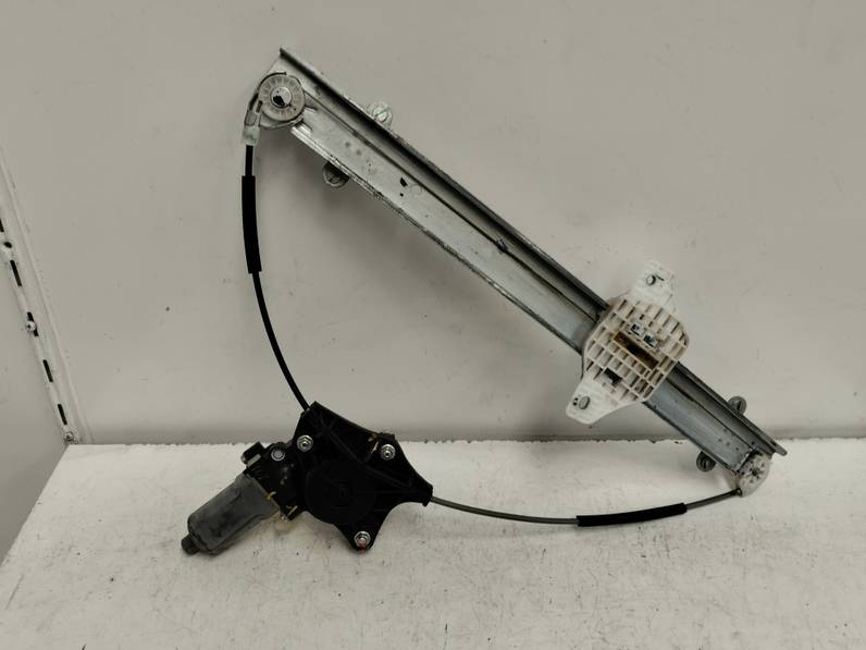 ELEVALUNAS DELANTERO IZQUIERDO HYUNDAI I10 2017 1.2 (87 CV)