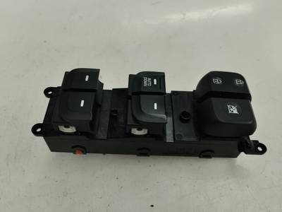 MANDO ELEVALUNAS DELANTERO IZQUIERDO HYUNDAI I10 2017 1.2 (87 CV)