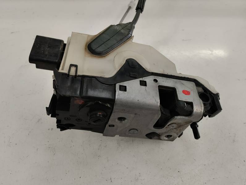 CERRADURA PUERTA DELANTERA DERECHA CITROEN C4 LIM 2014 1.4 16V (95 CV)