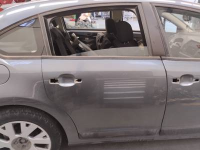 PUERTA TRASERA DERECHA CITROEN C4 BERLINA 2005 1.6 16V (109 CV)