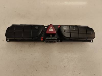 WARNING MERCEDES CLASE C BERLINA 2001 2.6 (170 CV)