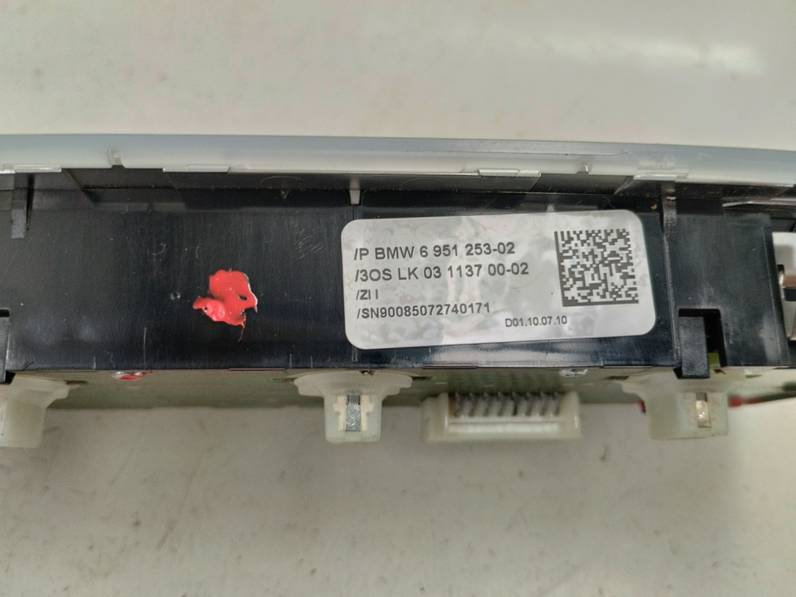 LUZ INTERIOR BMW SERIE 1 BERLINA 2007 2.0 TURBODIESEL (143 CV)