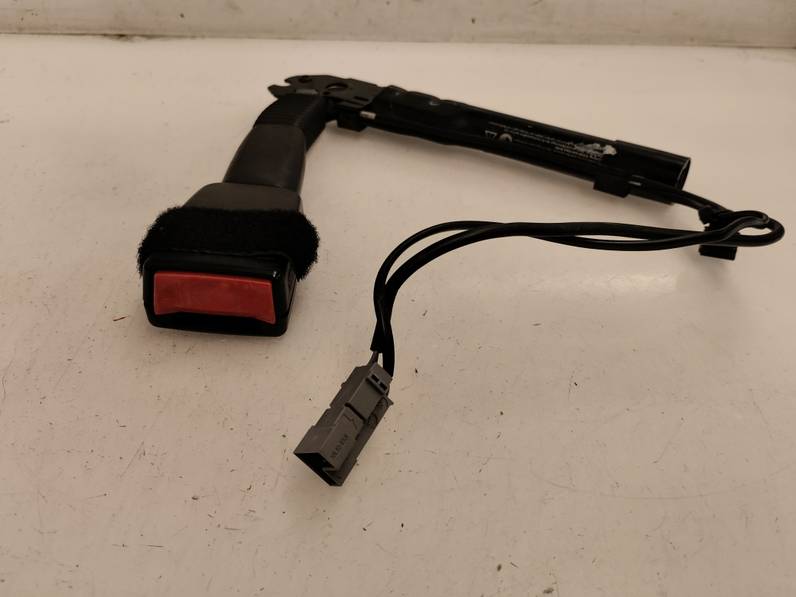 CINTURON SEGURIDAD DELANTERO DERECHO BMW SERIE 1 BERLINA 2007 2.0 TURBODIESEL (143 CV)