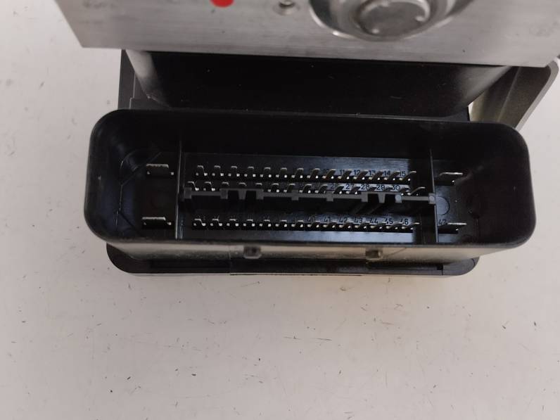 ABS BMW SERIE 1 BERLINA 2007 2.0 TURBODIESEL (143 CV)