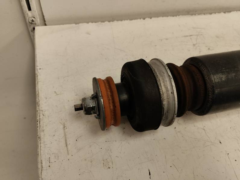 AMORTIGUADOR TRASERO DERECHO BMW SERIE 1 BERLINA 2007 2.0 TURBODIESEL (143 CV)