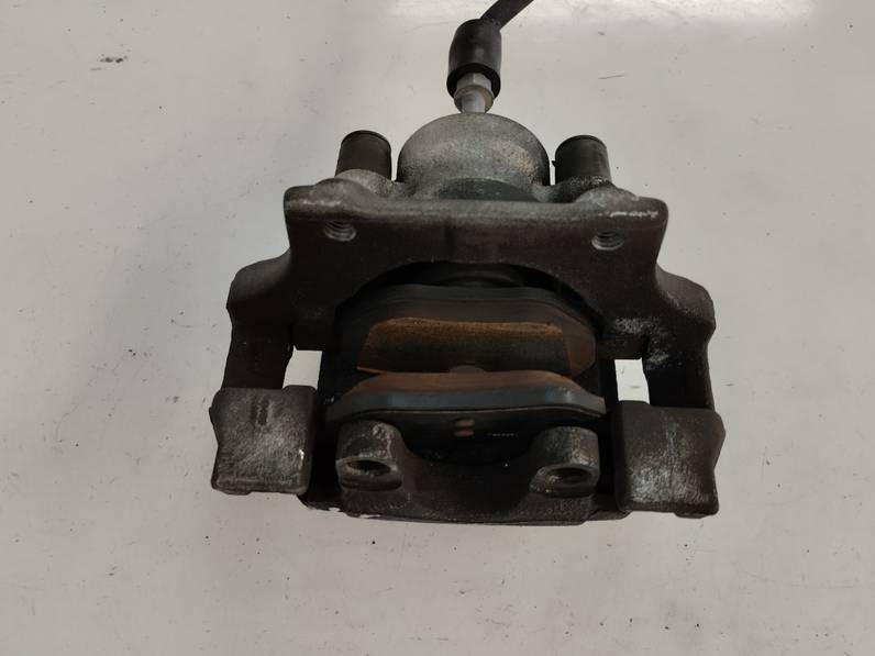 PINZA FRENO TRASERA IZQUIERDA BMW SERIE 1 BERLINA 2007 2.0 TURBODIESEL (143 CV)