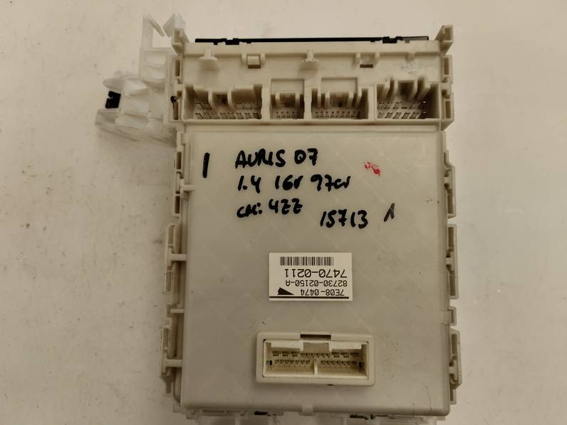 CAJA RELES FUSIBLES TOYOTA AURIS 2007 1.4 16V (97 CV)