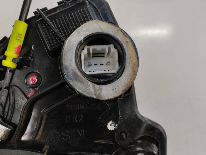 CERRADURA PUERTA DELANTERA DERECHA TOYOTA AURIS 2007 1.4 16V (97 CV)