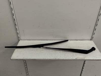 BRAZO LIMPIA DELANTERO IZQUIERDO TOYOTA AURIS 2007 1.4 16V (97 CV)