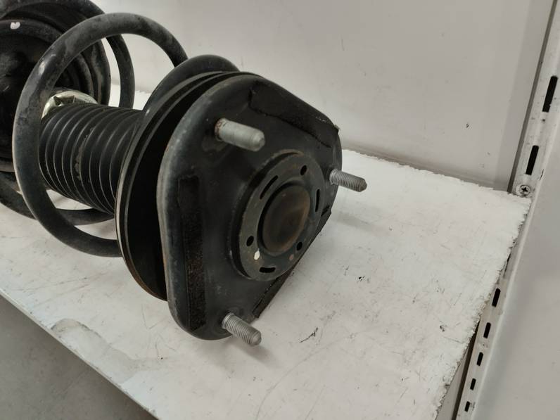 AMORTIGUADOR DELANTERO IZQUIERDO TOYOTA AURIS 2007 1.4 16V (97 CV)