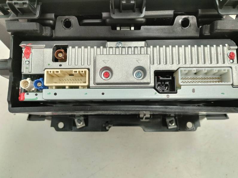 SISTEMA AUDIO RADIO CD DACIA SANDERO 2022 1.0 TCE (101 CV)