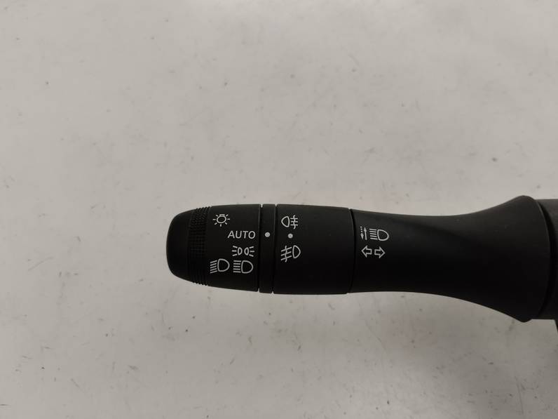 MANDO MULTIFUNCION DACIA SANDERO 2022 1.0 TCE (101 CV)