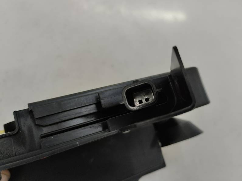 CERRADURA PUERTA DELANTERA IZQUIERDA DACIA SANDERO 2022 1.0 TCE (101 CV)