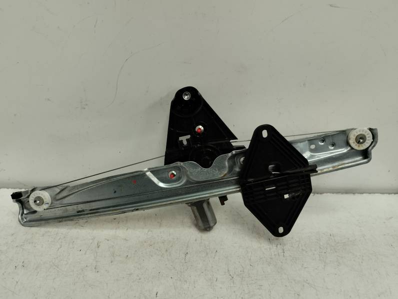 ELEVALUNAS DELANTERO DERECHO DACIA SANDERO 2022 1.0 TCE (101 CV)