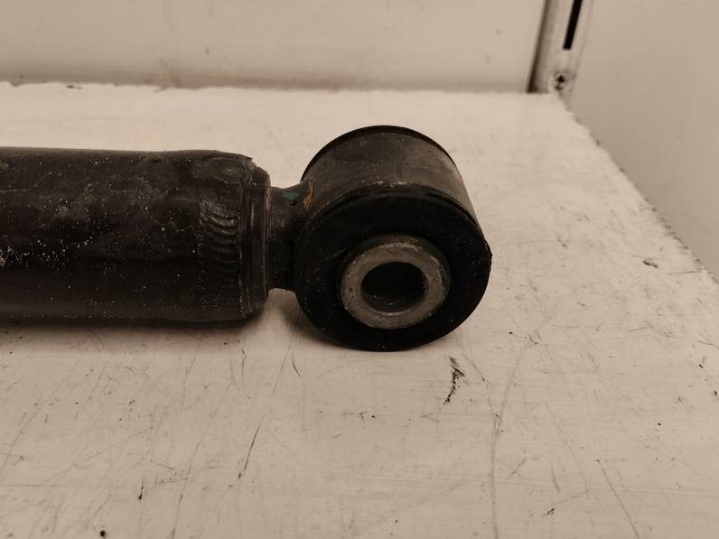 AMORTIGUADOR TRASERO DERECHO DACIA SANDERO 2022 1.0 TCE (101 CV)