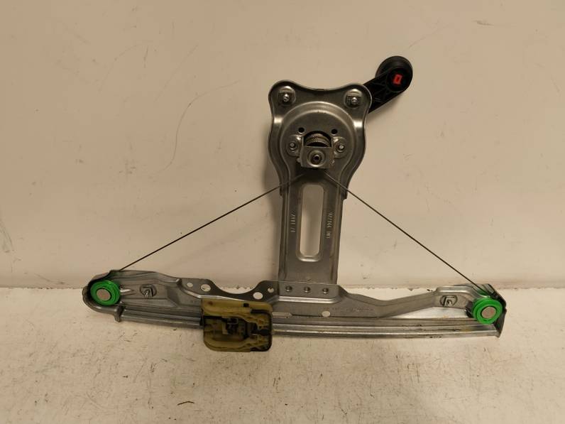 ELEVALUNAS TRASERO IZQUIERDO FORD C MAX 2011 1.6 TDCI (95 CV)