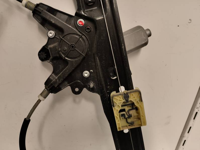 ELEVALUNAS DELANTERO DERECHO FORD C MAX 2011 1.6 TDCI (95 CV)