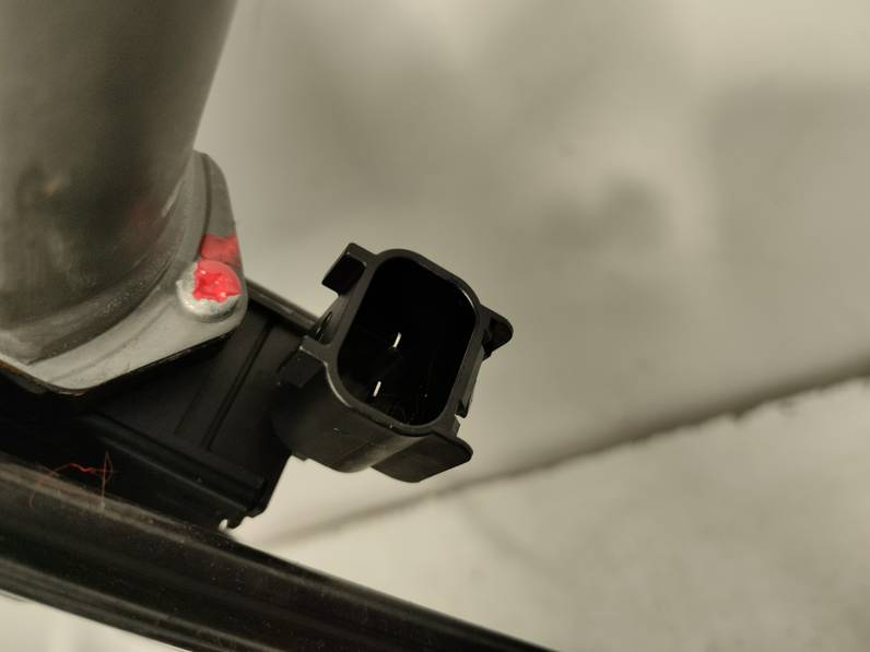 ELEVALUNAS DELANTERO DERECHO FORD C MAX 2011 1.6 TDCI (95 CV)