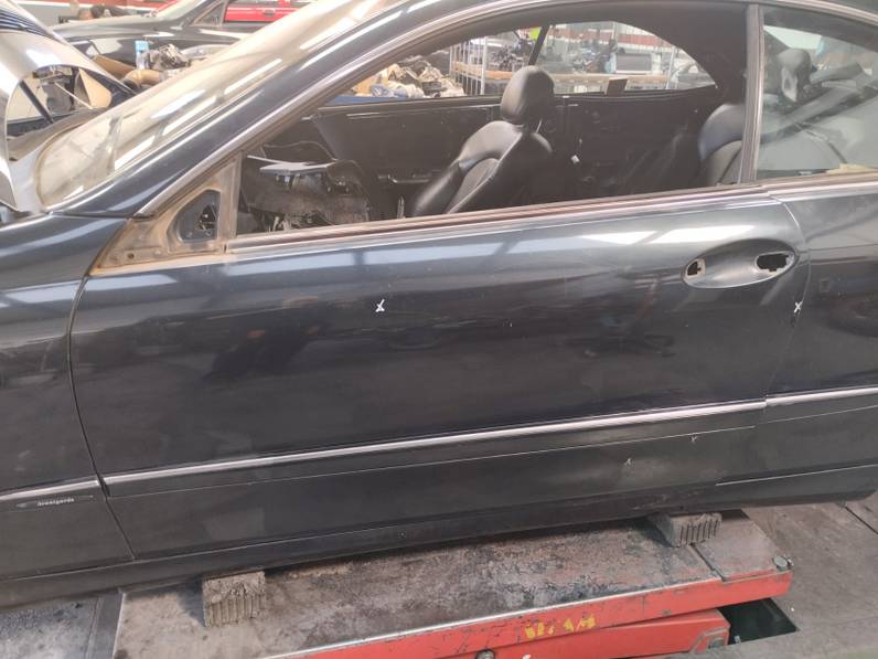 PUERTA DELANTERA IZQUIERDA MERCEDES CLASE CLK COUPE 2005 3.0 CDI (224 CV)