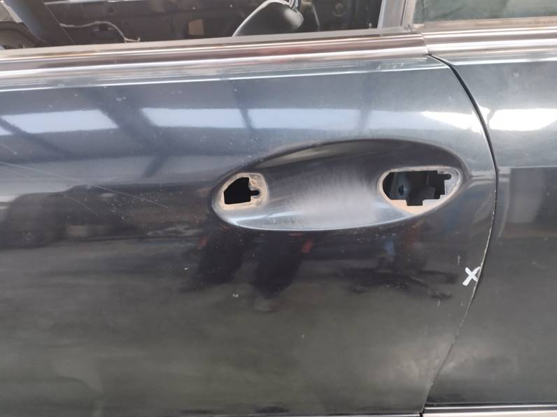 PUERTA DELANTERA IZQUIERDA MERCEDES CLASE CLK COUPE 2005 3.0 CDI (224 CV)