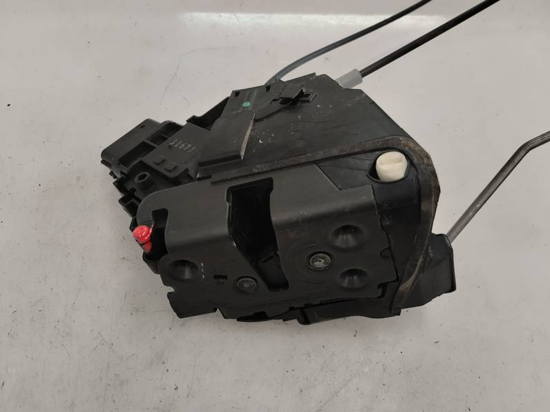 CERRADURA PUERTA TRASERA DERECHA MAZDA 3 BERLINA 2007 1.6 CD D (109 CV)