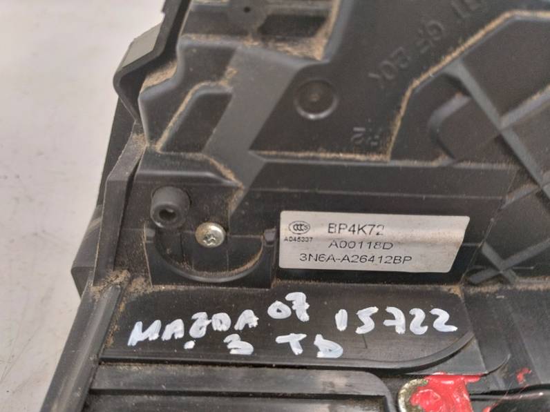 CERRADURA PUERTA TRASERA DERECHA MAZDA 3 BERLINA 2007 1.6 CD D (109 CV)