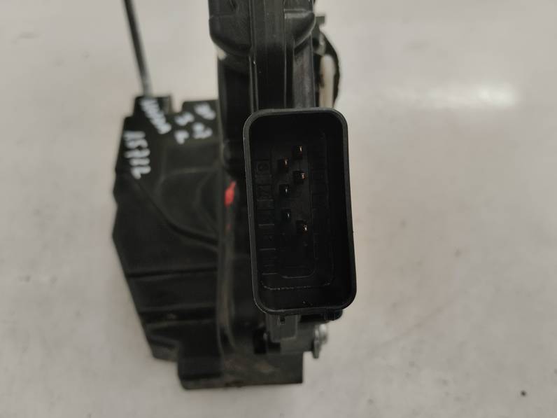 CERRADURA PUERTA DELANTERA DERECHA MAZDA 3 BERLINA 2007 1.6 CD D (109 CV)