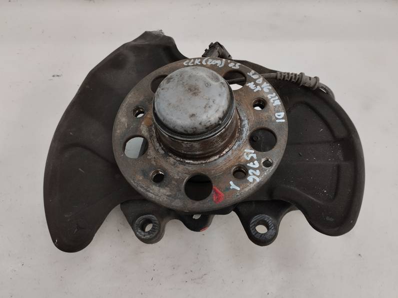 MANGUETA DELANTERA IZQUIERDA MERCEDES CLASE CLK COUPE 2005 3.0 CDI (224 CV)