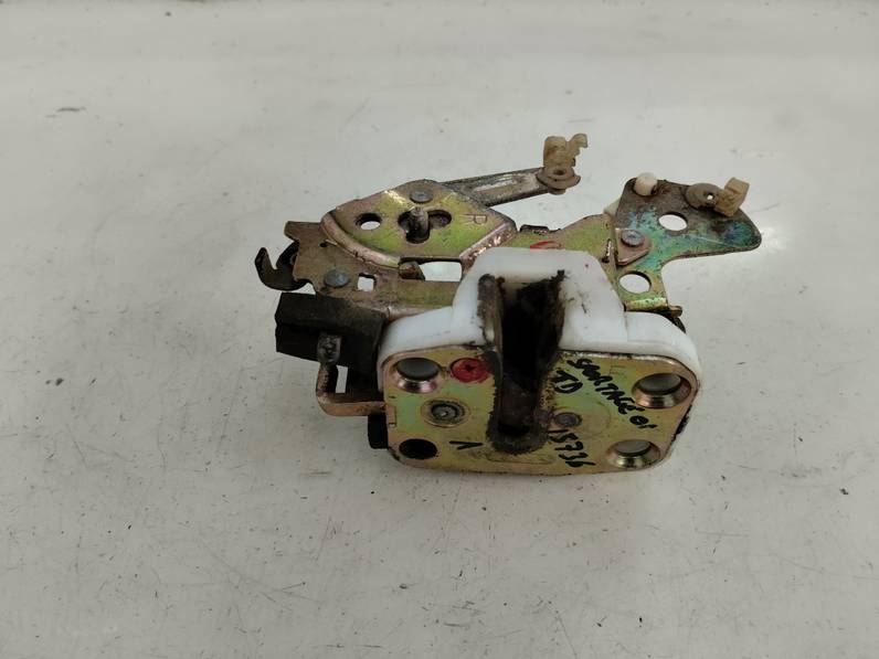 CERRADURA PUERTA TRASERA DERECHA KIA SPORTAGE 2001 2.0 TURBODIESEL (83 CV)