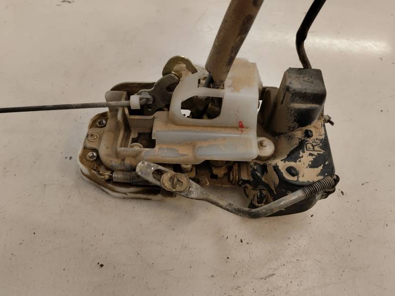 CERRADURA PUERTA TRASERA DERECHA HONDA CR V 1999 2.0 16V (128 CV)