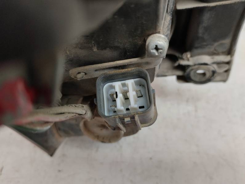 PILOTO TRASERO DERECHO HONDA CR V 1999 2.0 16V (128 CV)