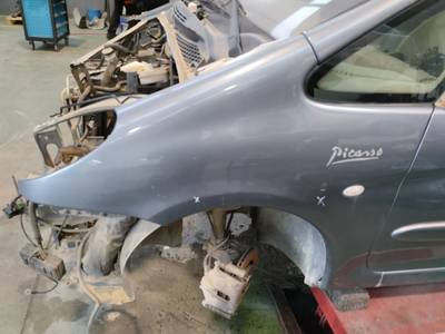 ALETA DELANTERA IZQUIERDA CITROEN XSARA PICASSO 2004 2.0 HDI (90 CV)