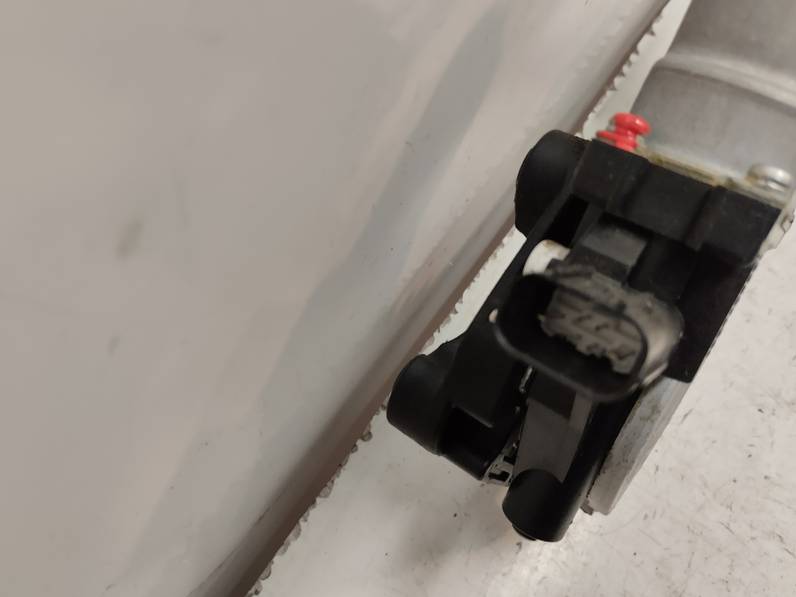 ELEVALUNAS DELANTERO IZQUIERDO HONDA ACCORD BERLINA 2011 2.0 (156 CV)