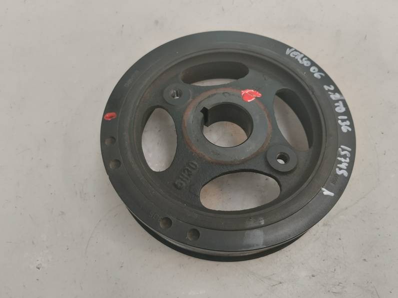 POLEA CIGUENAL TOYOTA COROLLA VERSO 2006 2.2 TURBODIESEL (136 CV)