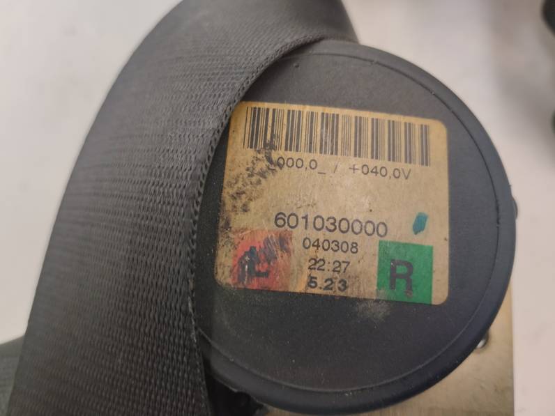 CINTURON SEGURIDAD TRASERO DERECHO MINI MINI 2004 1.4 16V TURBODIESEL (75 CV)