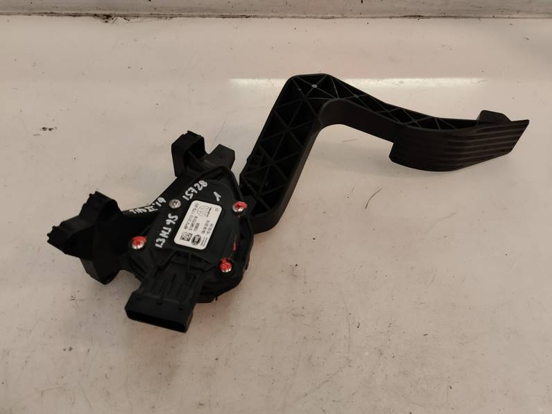 POTENCIOMETRO PEDAL FIAT TIPO II SEDAN 2019 1.3 16V M-JET (95 CV)