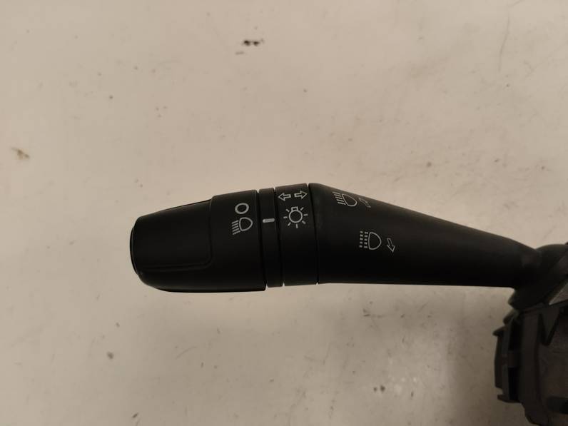 MANDO MULTIFUNCION FIAT TIPO II SEDAN 2019 1.3 16V M-JET (95 CV)