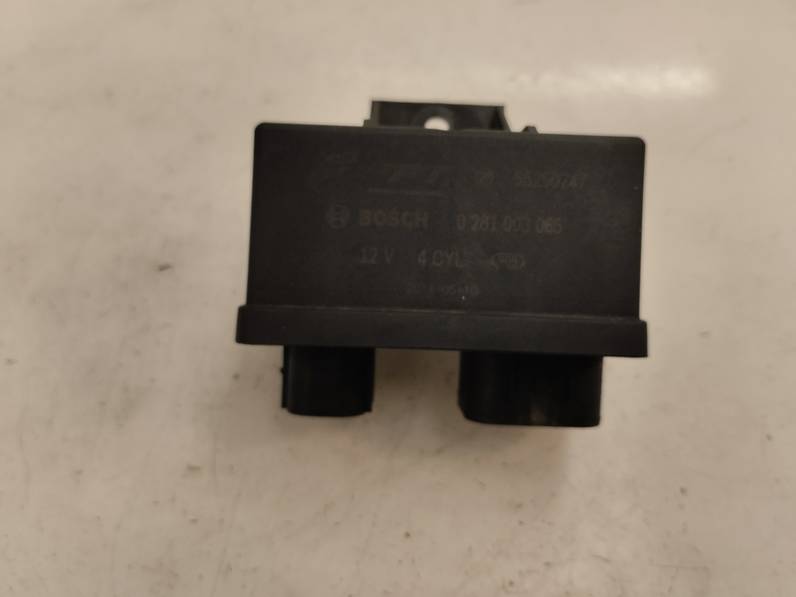 CAJA RELES FUSIBLES FIAT TIPO II SEDAN 2019 1.3 16V M-JET (95 CV)