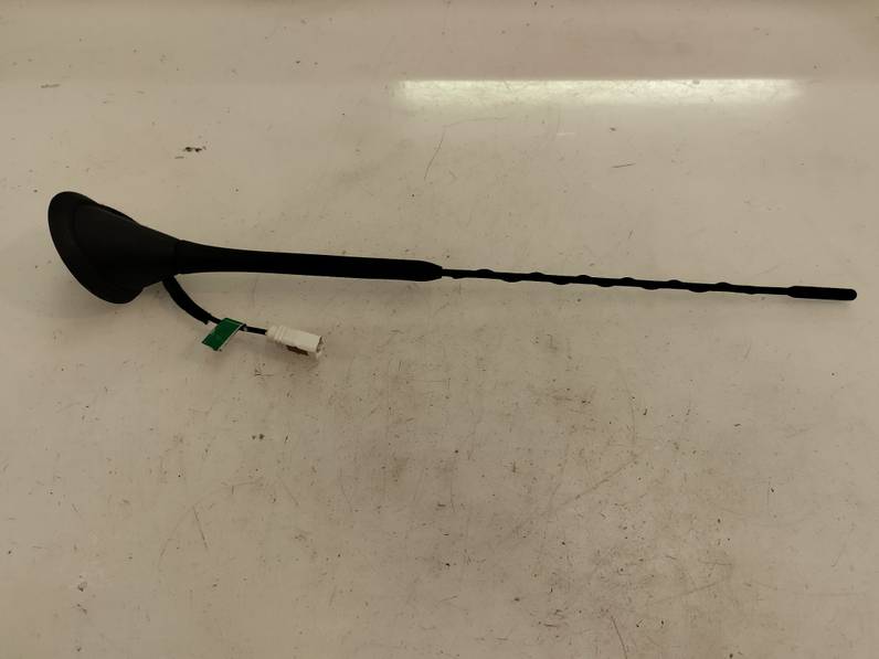 ANTENA FIAT TIPO II SEDAN 2019 1.3 16V M-JET (95 CV)