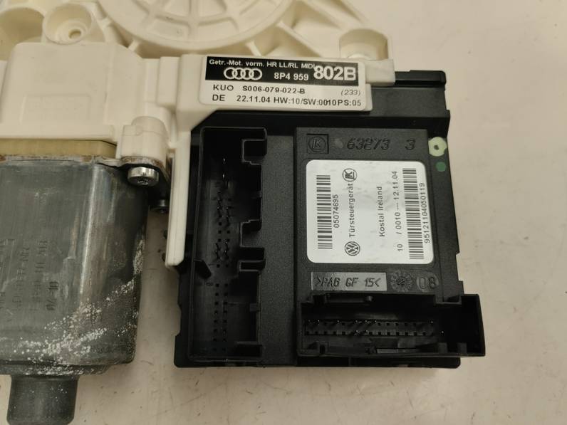 MOTOR ELEVALUNAS TRASERO DERECHO AUDI A3 2005 2.0 TDI (140 CV)