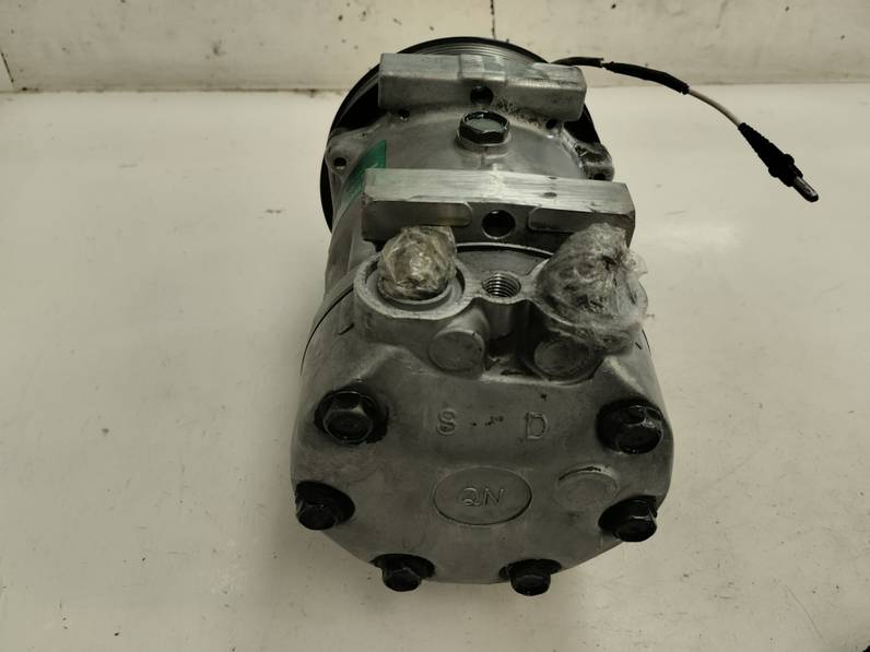 COMPRESOR AIRE ACONDICIONADO RENAULT TWINGO 1995 1.2 (54 CV)