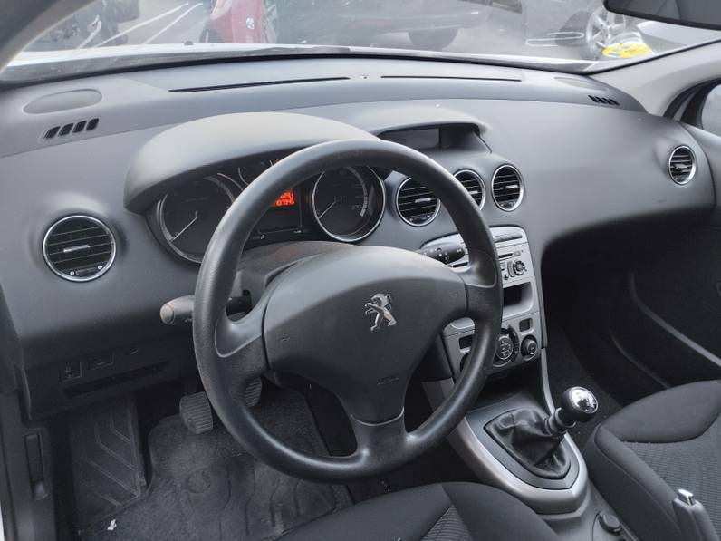 SALPICADERO PEUGEOT 308 2013 1.6 HDI FAP (112 CV)