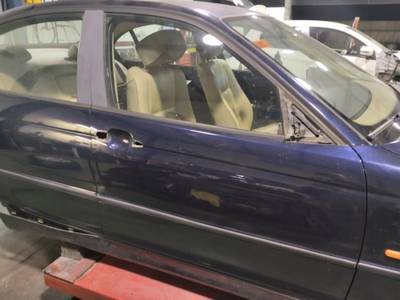 PUERTA DELANTERA DERECHA BMW SERIE 3 BERLINA 1998 1.9 (118 CV)