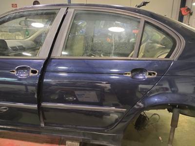 PUERTA TRASERA IZQUIERDA BMW SERIE 3 BERLINA 1998 1.9 (118 CV)