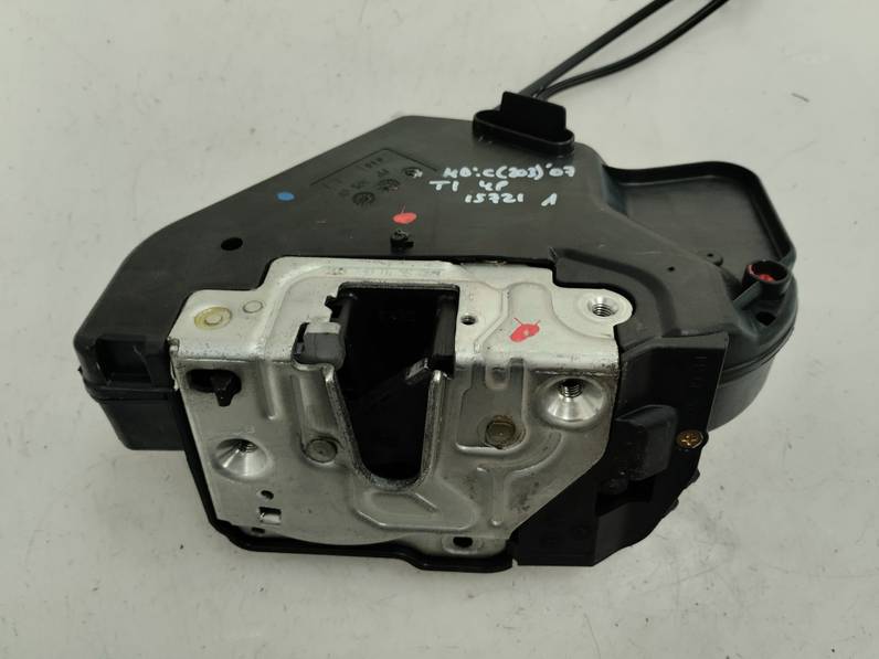 CERRADURA PUERTA TRASERA IZQUIERDA MERCEDES CLASE C BERLINA 2007 1.8 (143 CV)