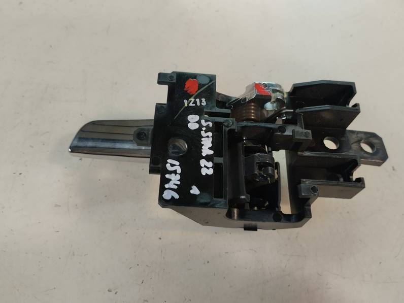 MANETA INTERIOR DELANTERA DERECHA MITSUBISHI SPACE STAR 2022 1.2 (80 CV)