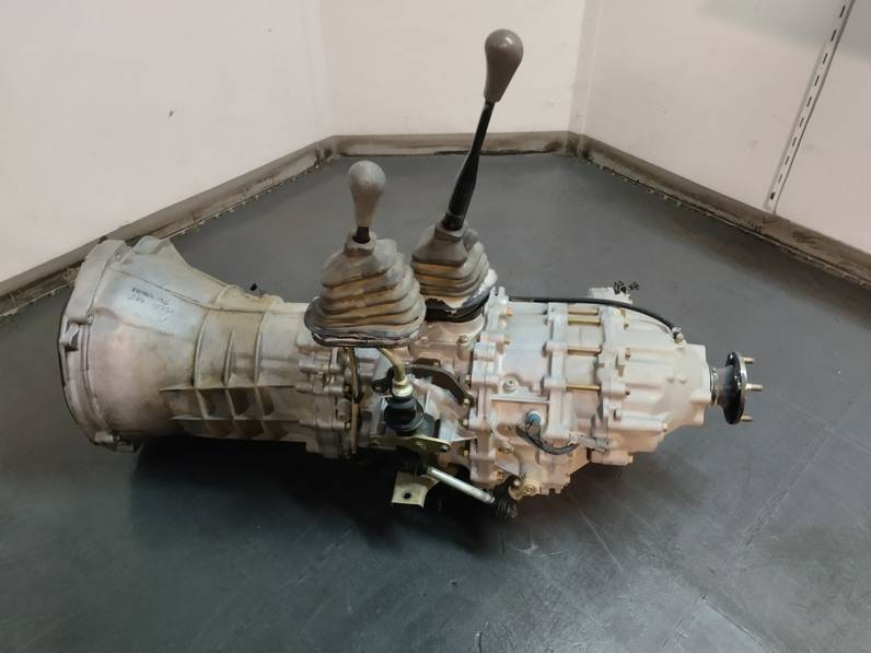 CAJA CAMBIOS NISSAN PATROL 1996 2.8 D (95 CV)