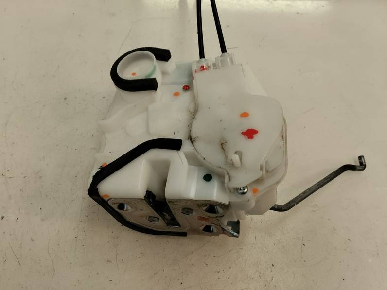 CERRADURA PUERTA TRASERA IZQUIERDA MITSUBISHI SPACE STAR 2022 1.2 (80 CV)