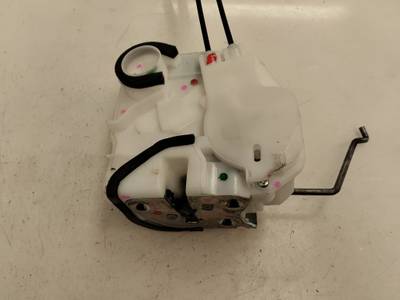 CERRADURA PUERTA DELANTERA IZQUIERDA MITSUBISHI SPACE STAR 2022 1.2 (80 CV)