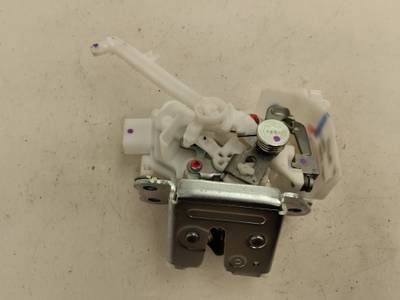 CERRADURA MALETERO PORTON MITSUBISHI SPACE STAR 2022 1.2 (80 CV)